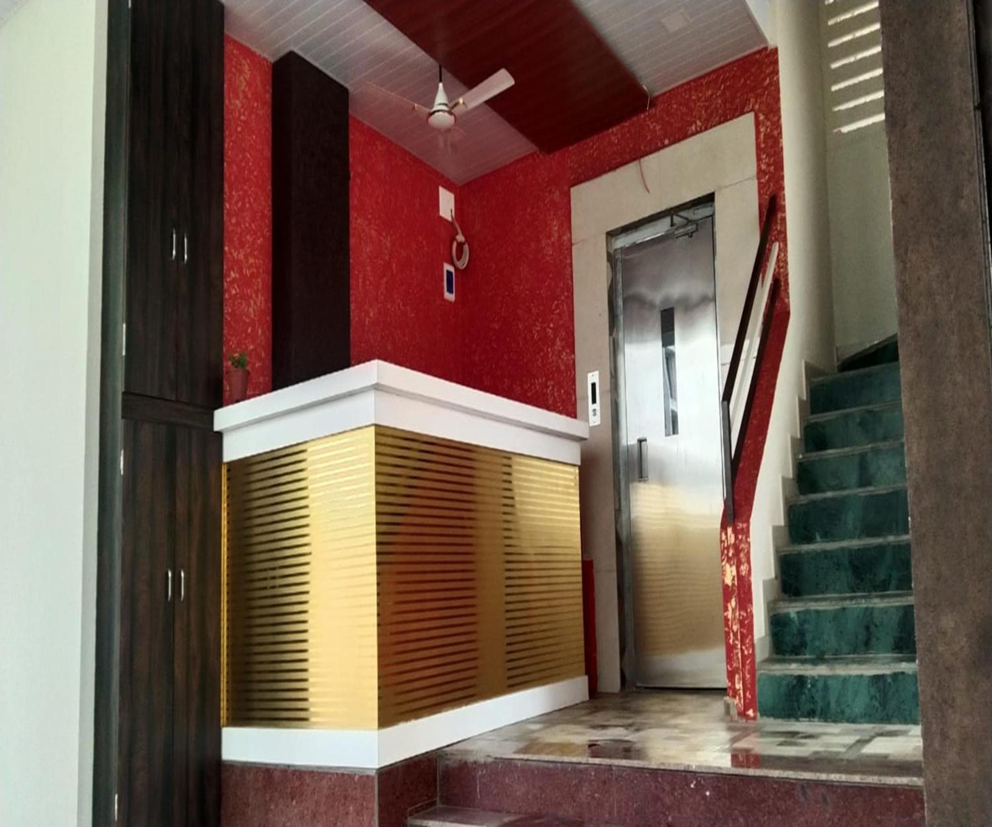Hotel Om Sai نافي مومباي المظهر الخارجي الصورة